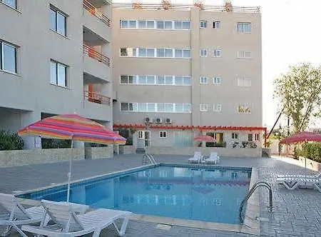 Apartamento Zavos Colours Boutique Limassol